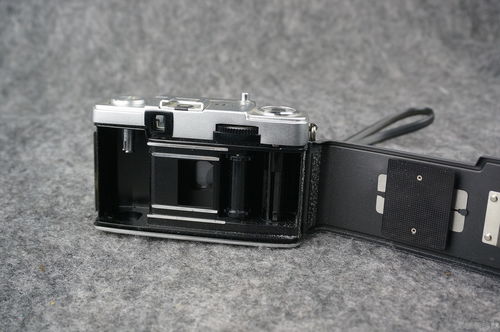 奥林巴斯Pen EES-2半格相机 二手交易中的经典之选